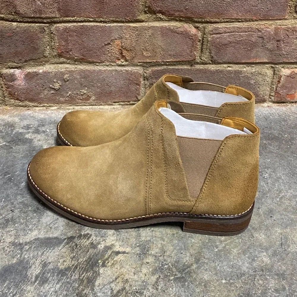 Clarks Beige Sand Suede Demi Beat Leather Bootie Size 8 NEW